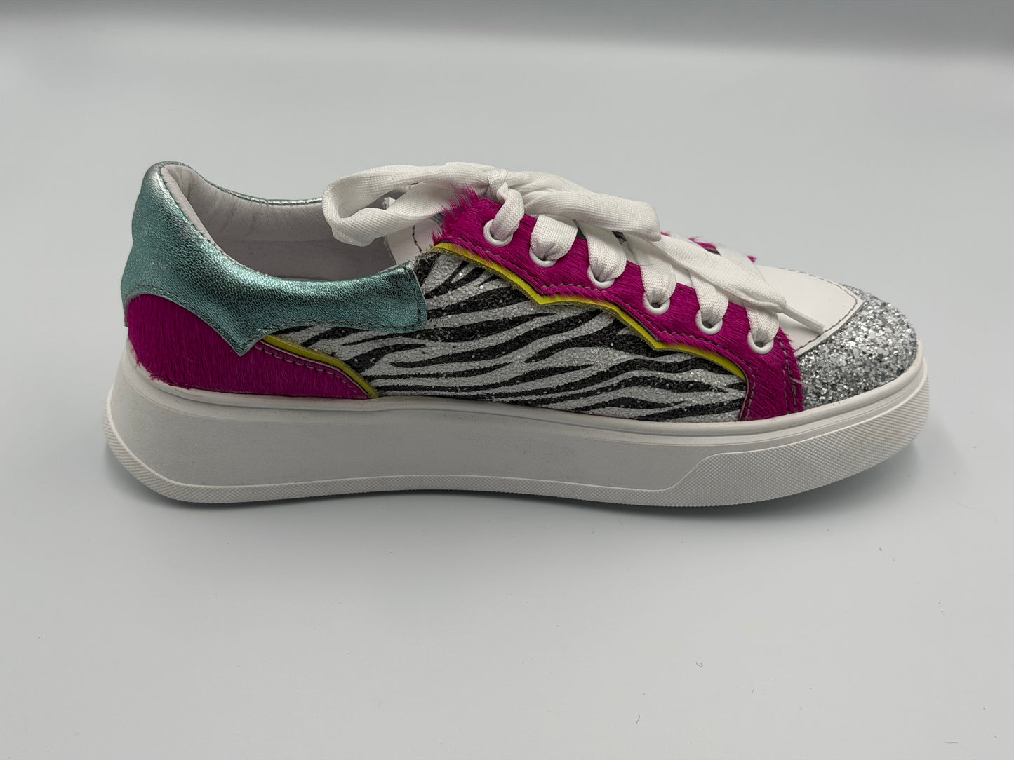 Divina Glitter
