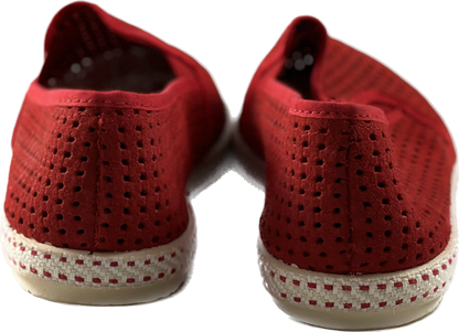 Slip - On (Red)