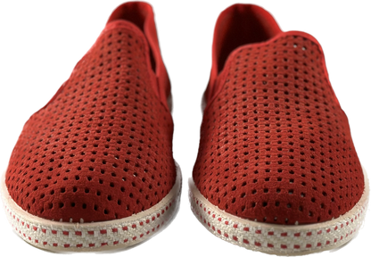 Slip - On (Red)